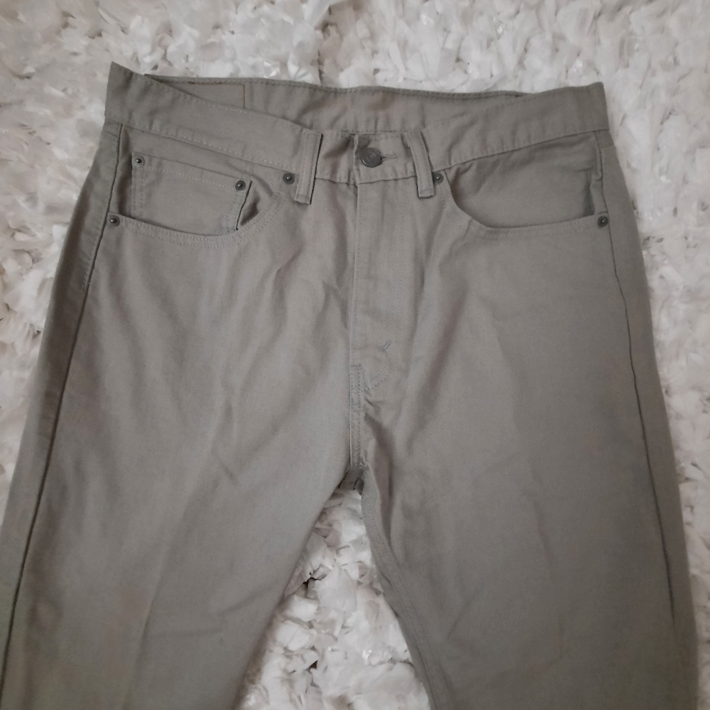 Levi's 505 Denim Mom Jeans Gray EUC 34W x 32L - Picture 2 of 8